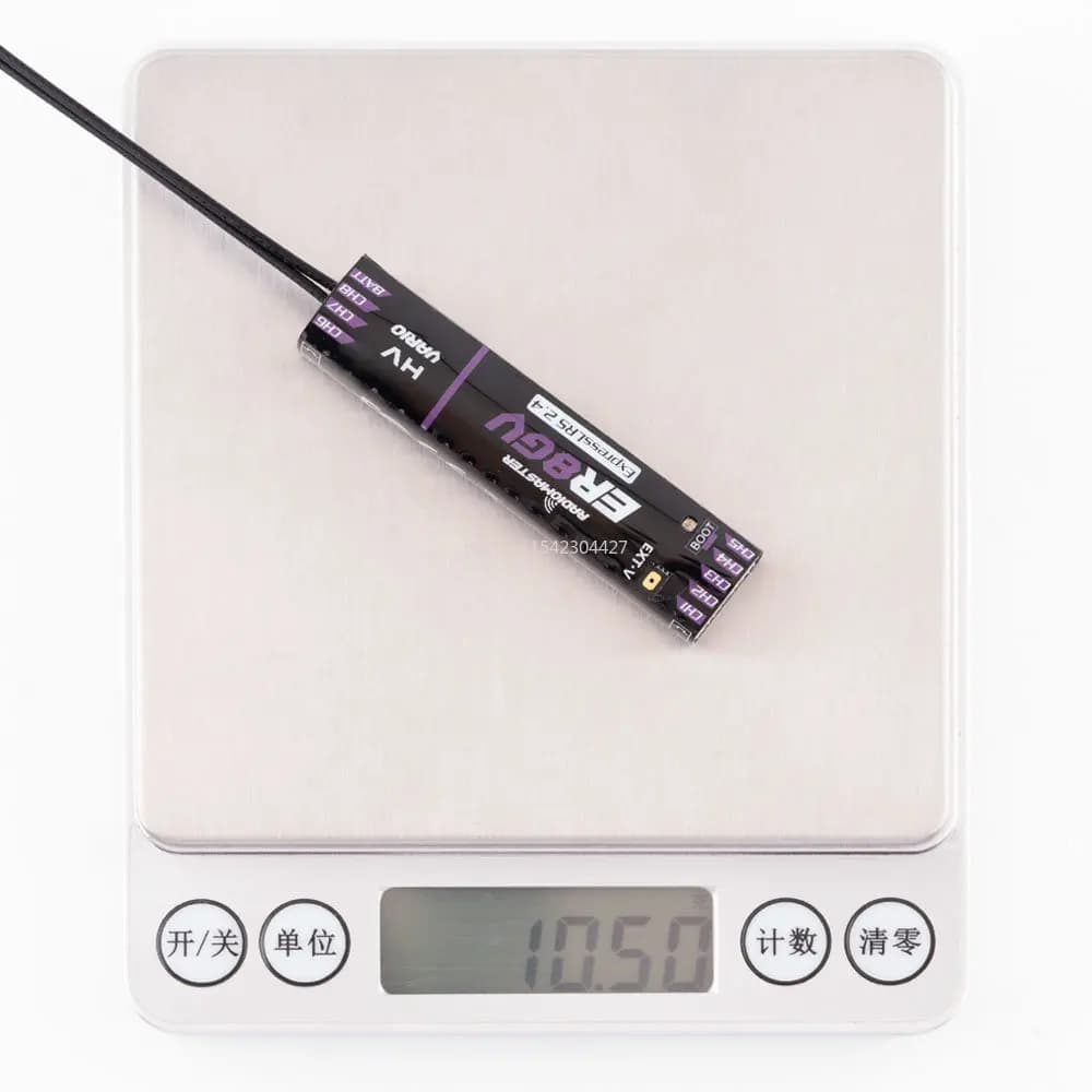 New Radiomaster ER8GV 8CH PWM CRSF ExpressLRS Dual Antenna Receiver 2.4Ghz 100mw Support Voltage Telemetry 6